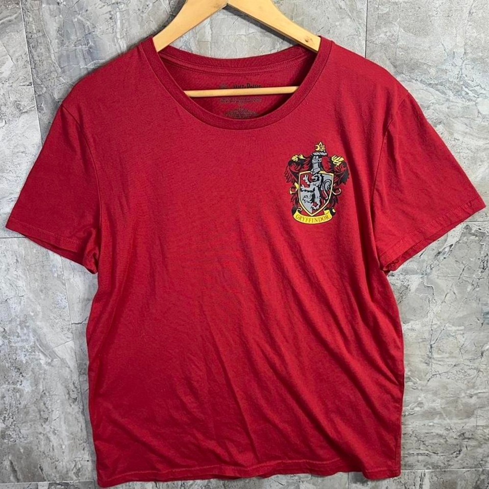 Red Harry‎ Potter Gryffindor Hogwarts Crest T-Shirt Men's Large